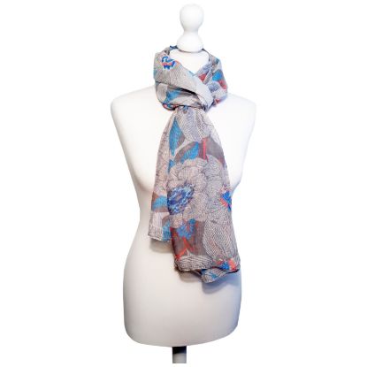 Picture of Believe - Leaf Scarf